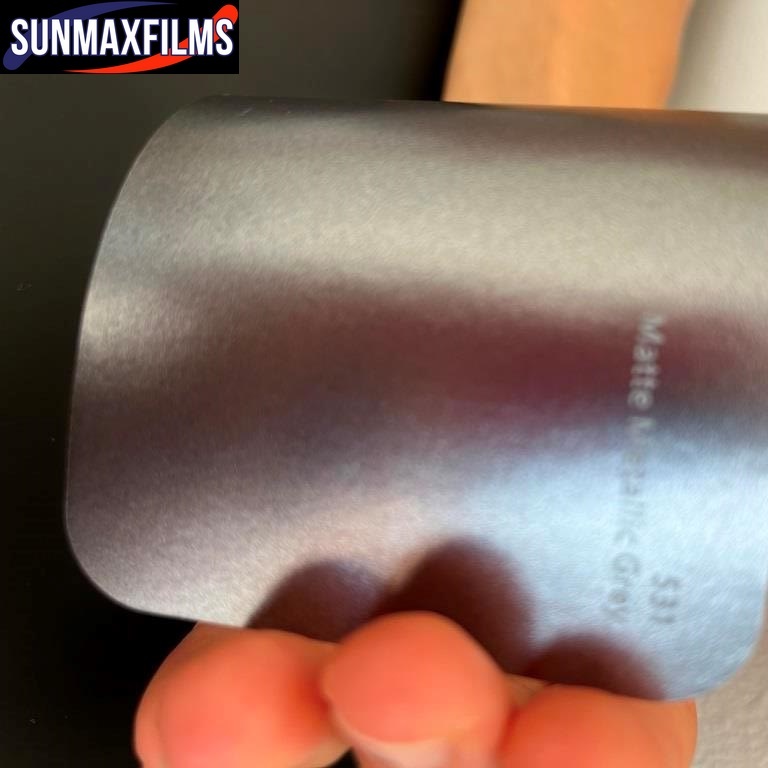 Плёнка Matte Metallic Grey — образец из каталога SunMax